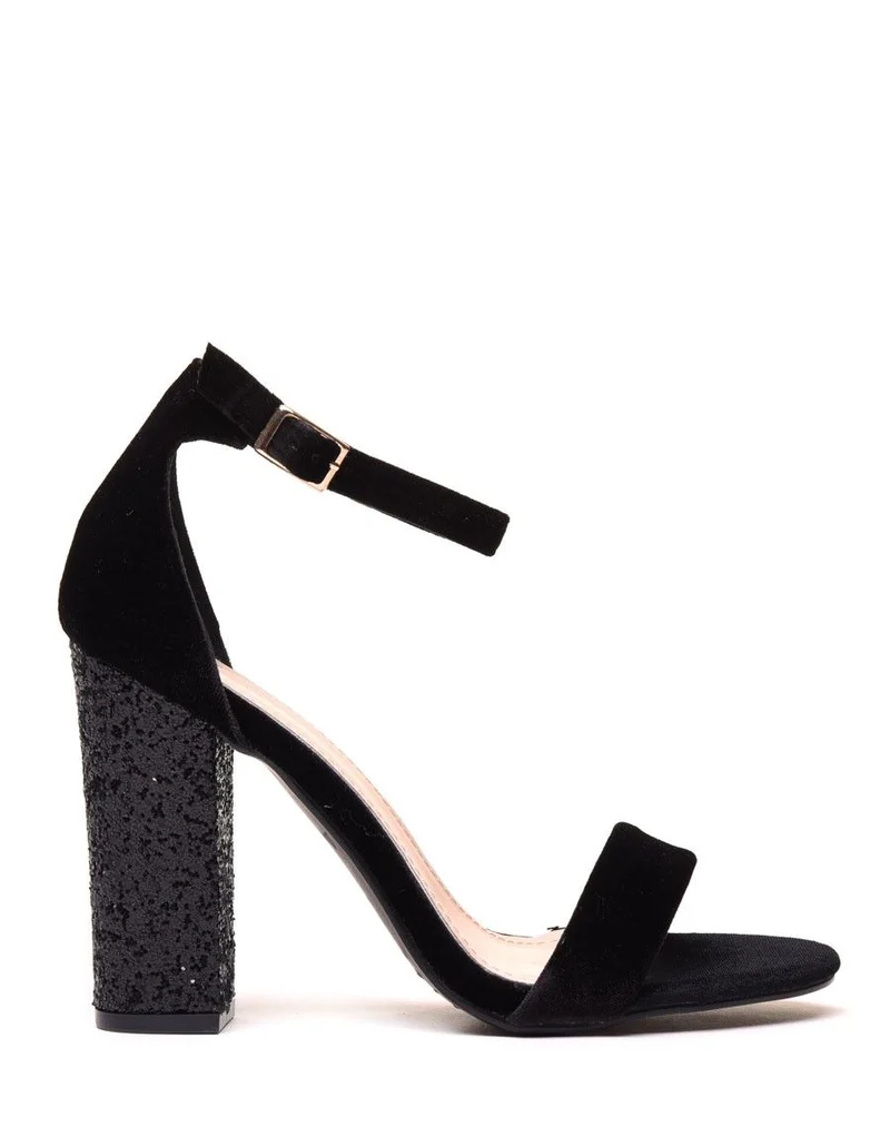 Sandales en velours noires à talons ornés de sequins