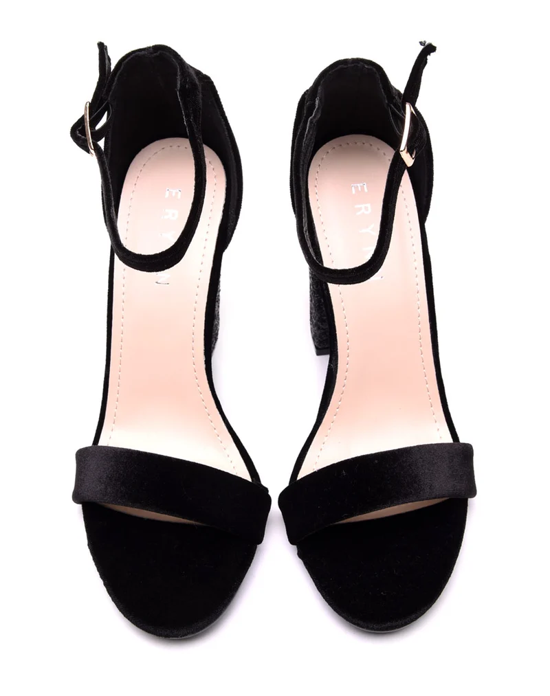 Sandales en velours noires à talons ornés de sequins