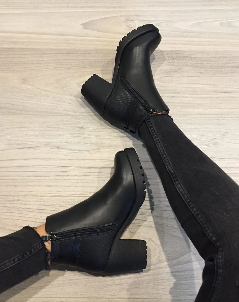 Bottines bi matières noires à talon mi haut