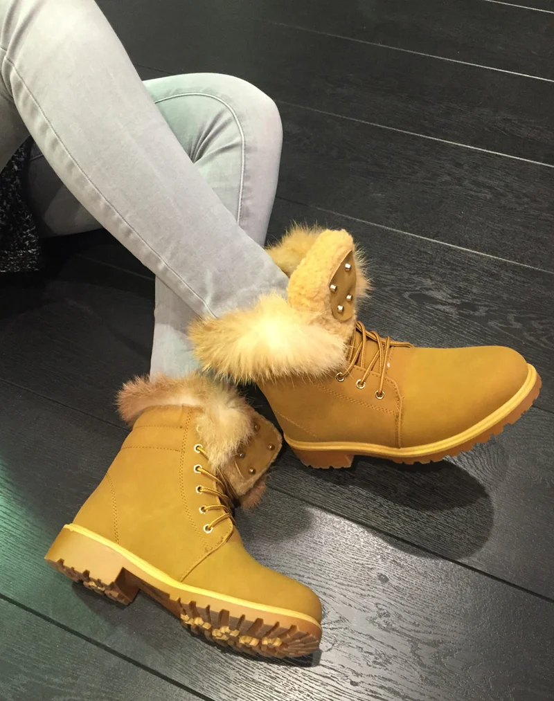 Chaussures montantes à lacets & fourrées camel