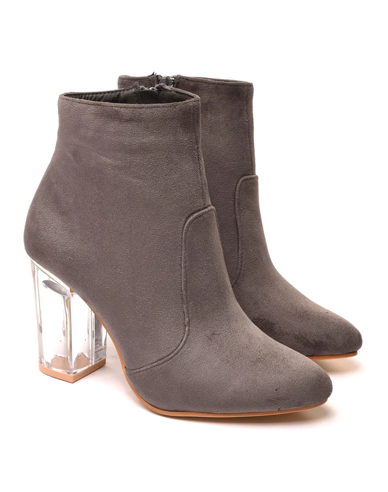 Bottines grises en suédine à talon transparent