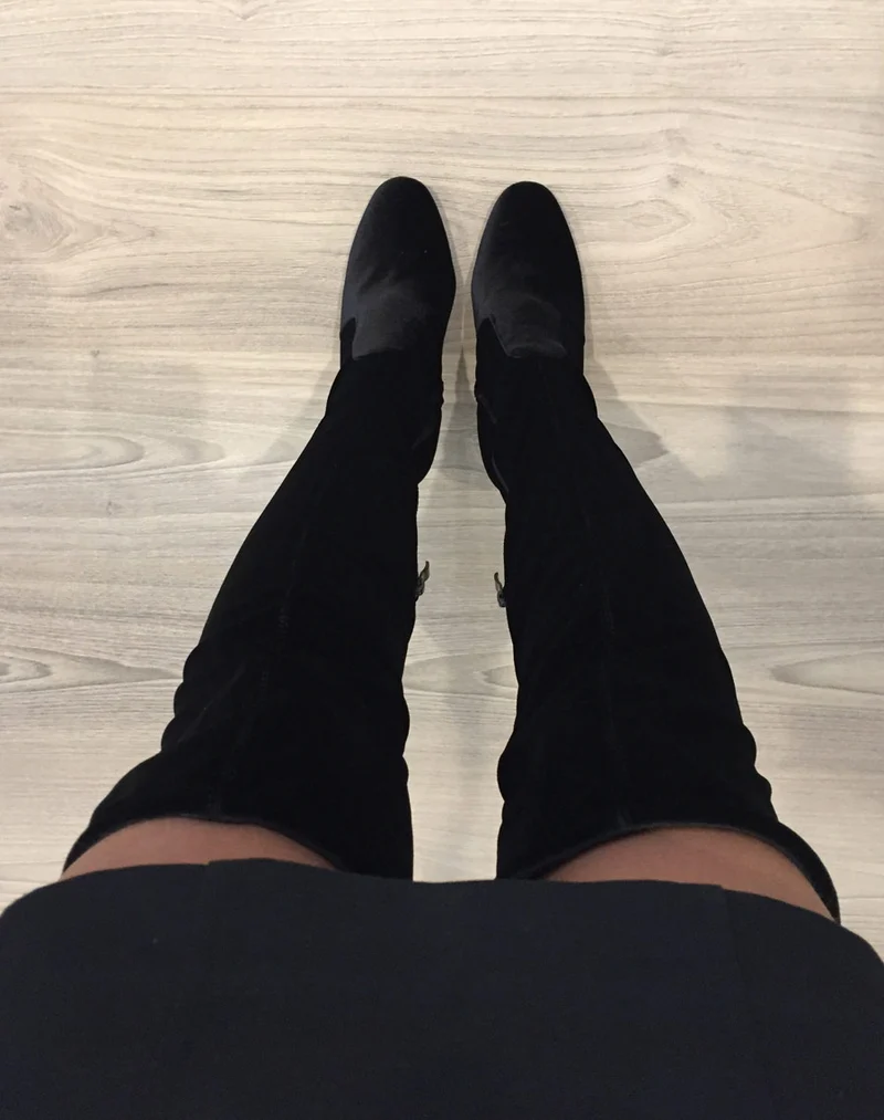 Cuissardes en velours noires à talon transparent