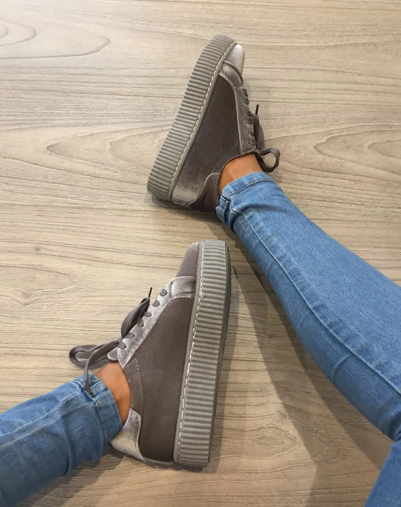 Baskets basses grises en velours