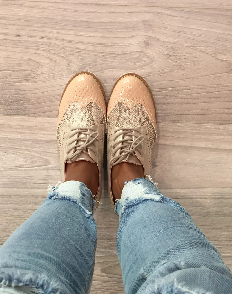 Derbies Bellucci rose pâle à lacets