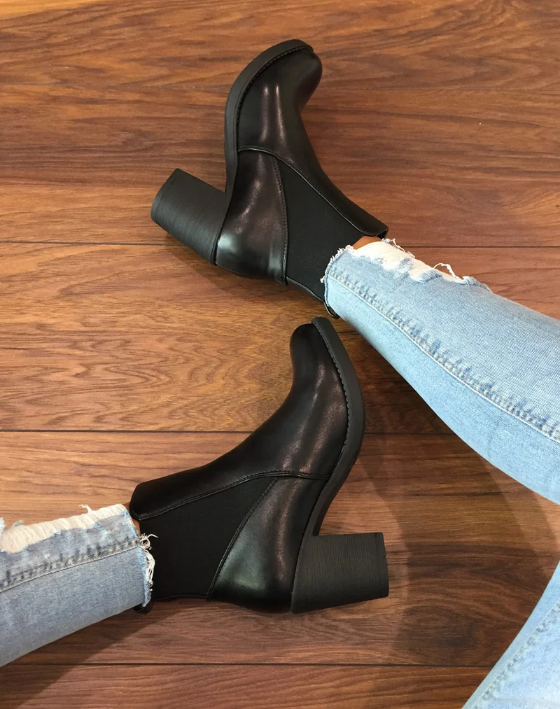 Chelsea boots noires à talons