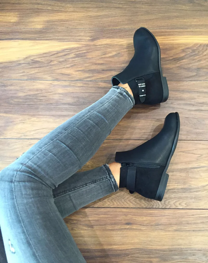 Boots plates noires bi-matières avec sangle