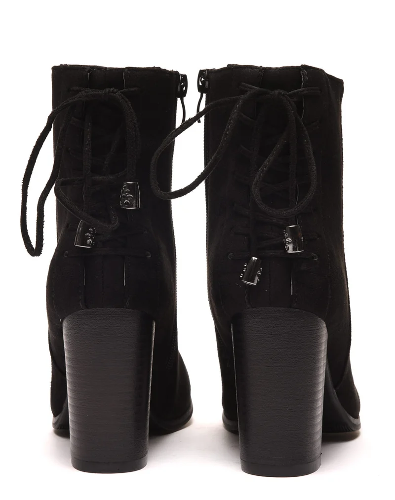 Bottines à talons noires avec lacet arrière décoratif