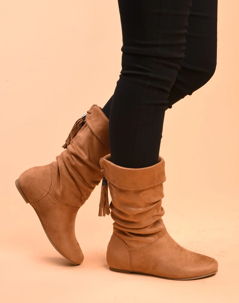 Bottes mi hautes camel avec rabat sur le haut