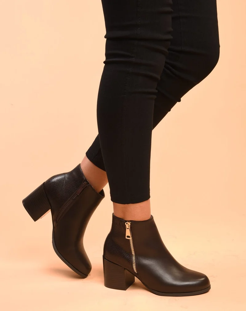 Bottines à talons marron avec fermeture & motifs python