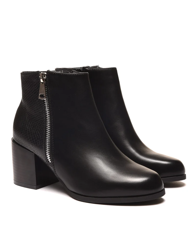 Bottines à talons noires avec fermeture & motifs python