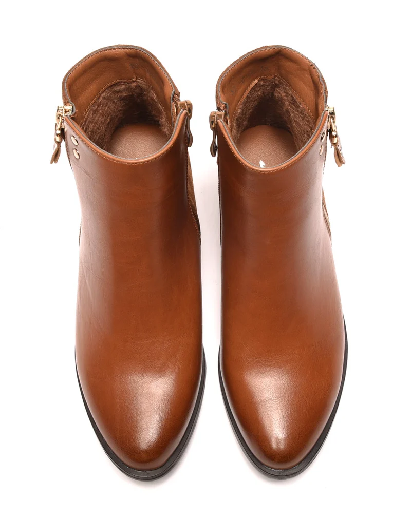 Bottines camel plates bi matières avec détails à l'arrière