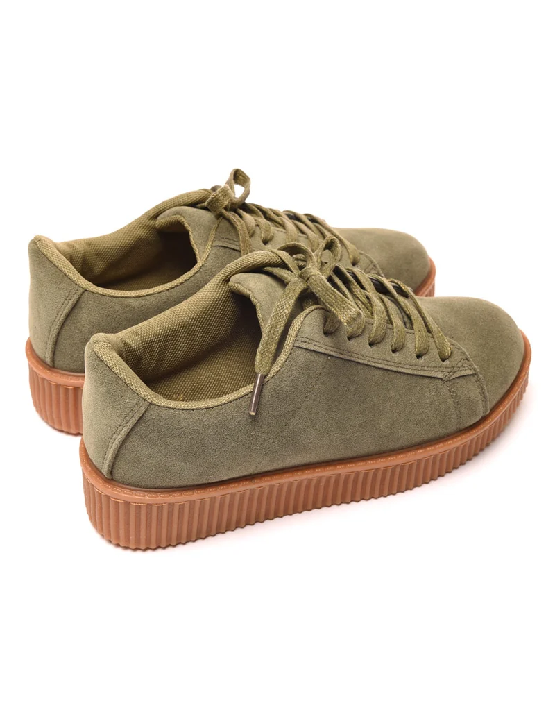 Baskets kaki avec grosse semelle