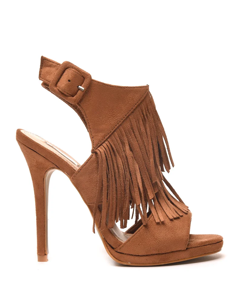 Sandales à talons camel effet suédine ouvertes avec franges