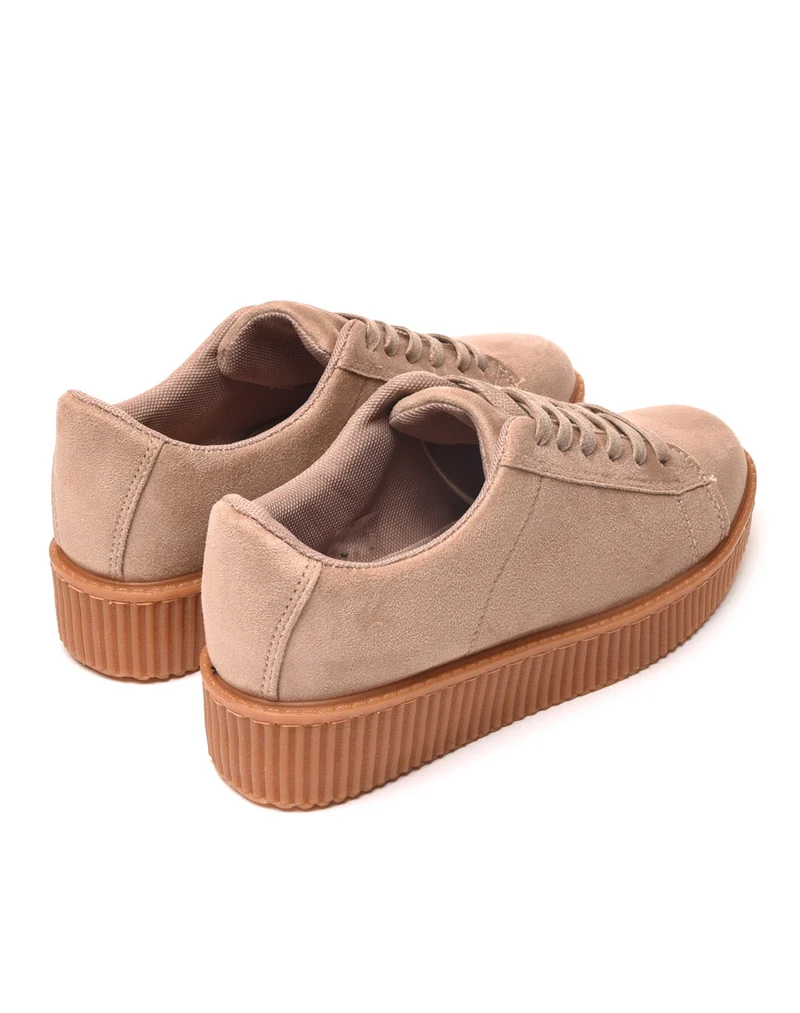 Baskets beiges effet daim avec grosse semelle
