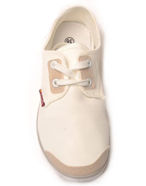 Tennis fines blanches en tissu
