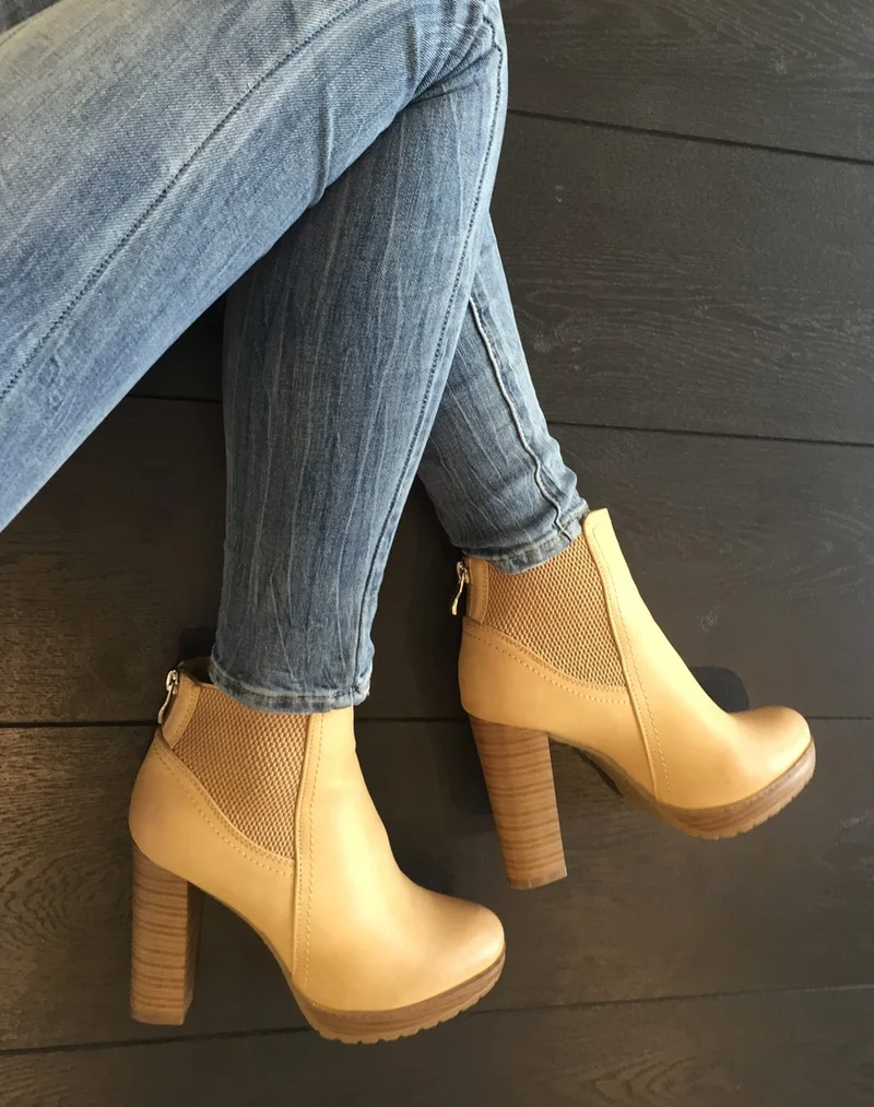 Chelsea boots camel à talons