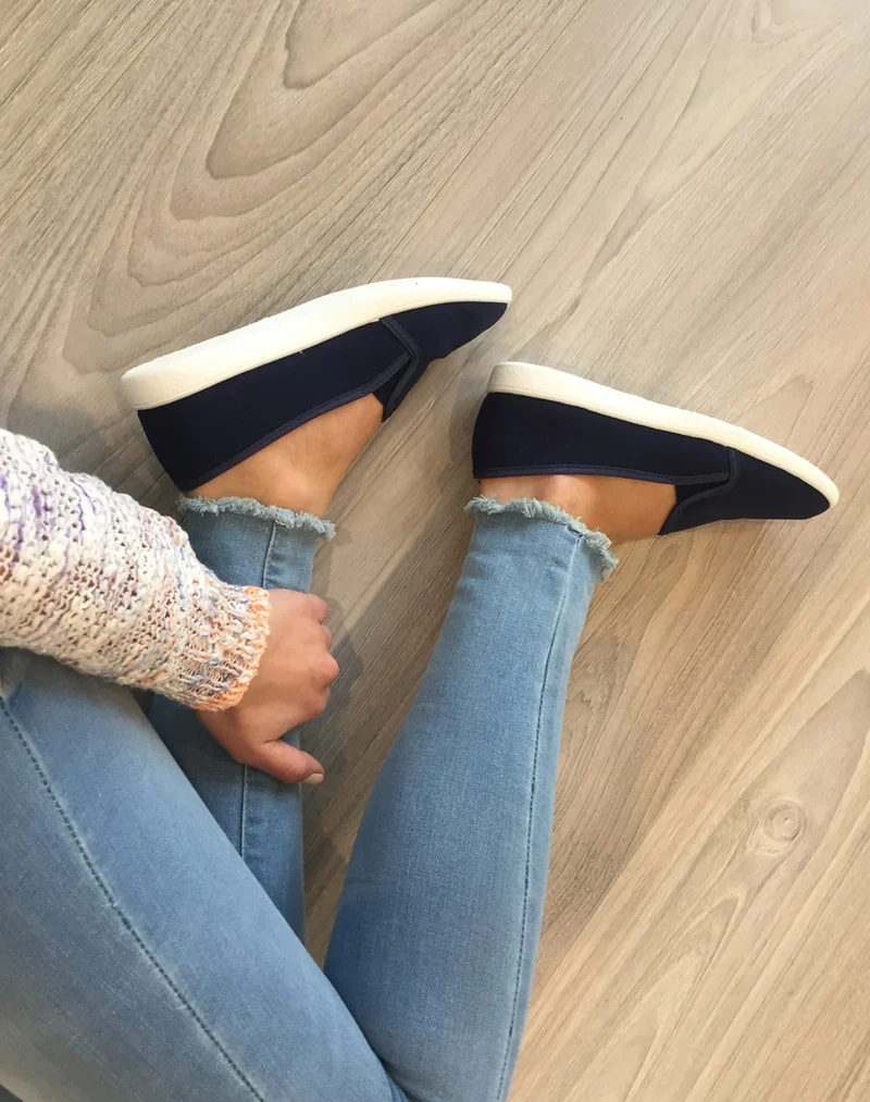 Slipper marine légères et confortables