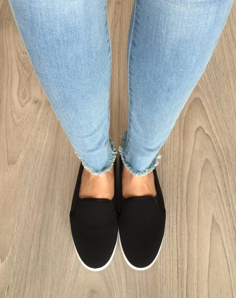 Slipper noir légères et confortables