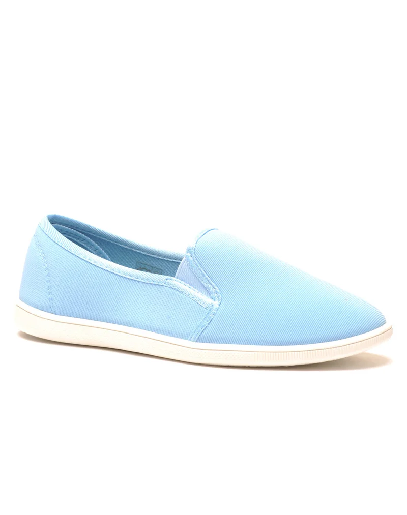 Slippers bleues légères et confortables