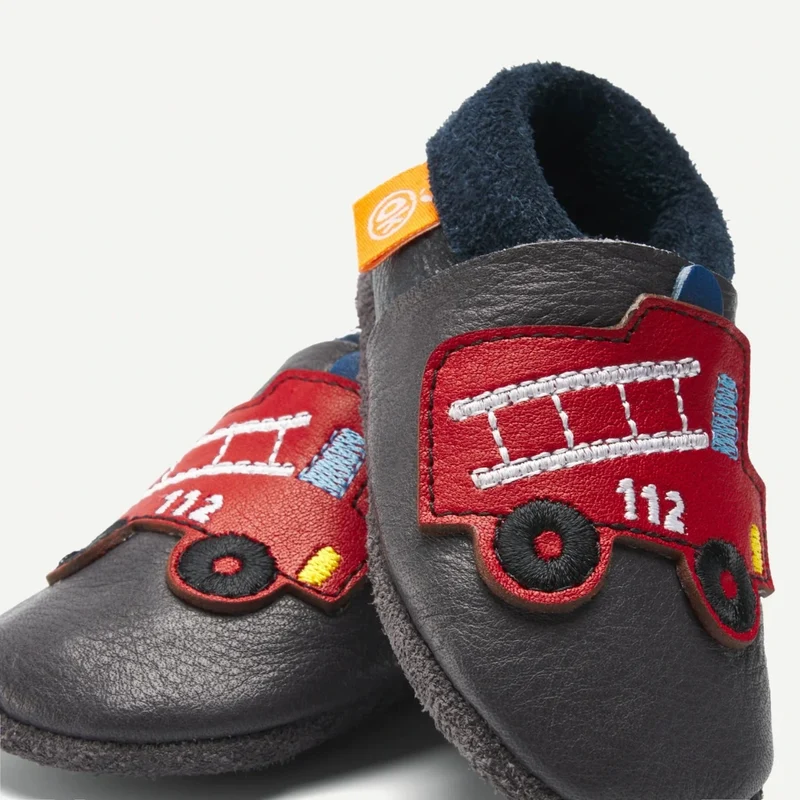 Orangenkinder Chaussons Camion Pompier