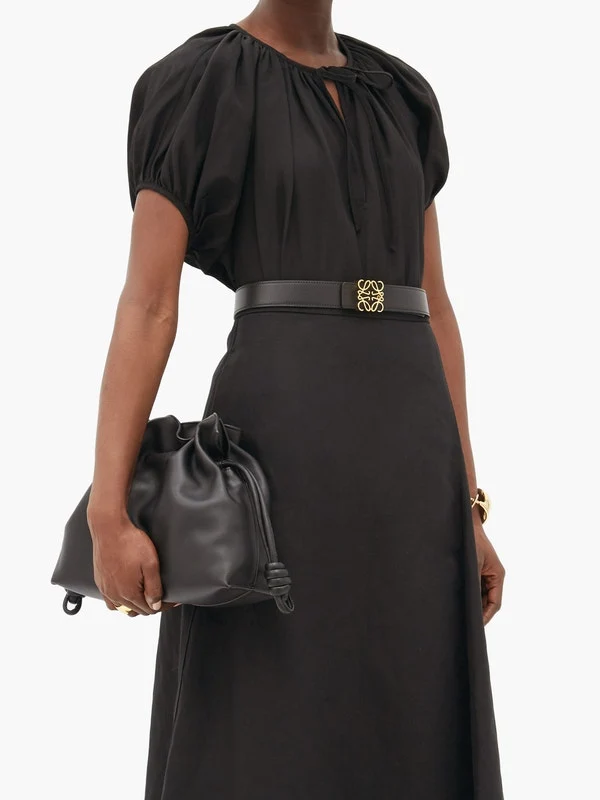Anagram-buckle reversible leather belt