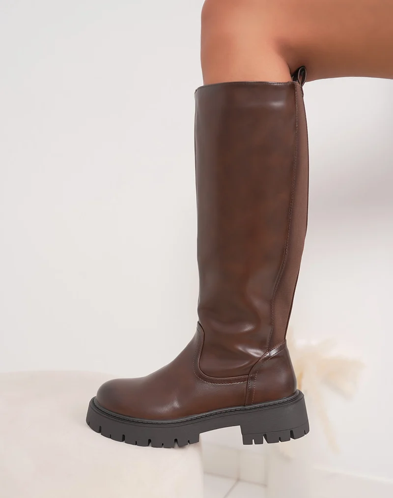 Bottes cavalières marron à semelle crantée