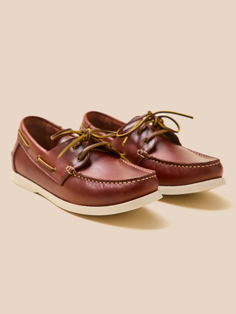 Chaussures bateau cuir homme