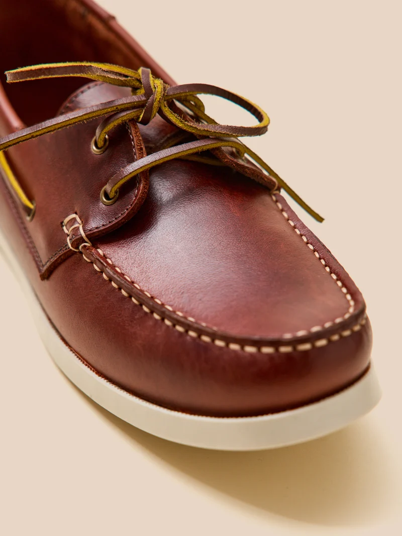 Chaussures bateau cuir homme
