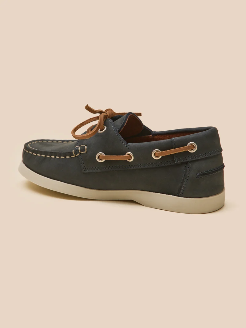 Chaussures bateau en cuir Garçon
