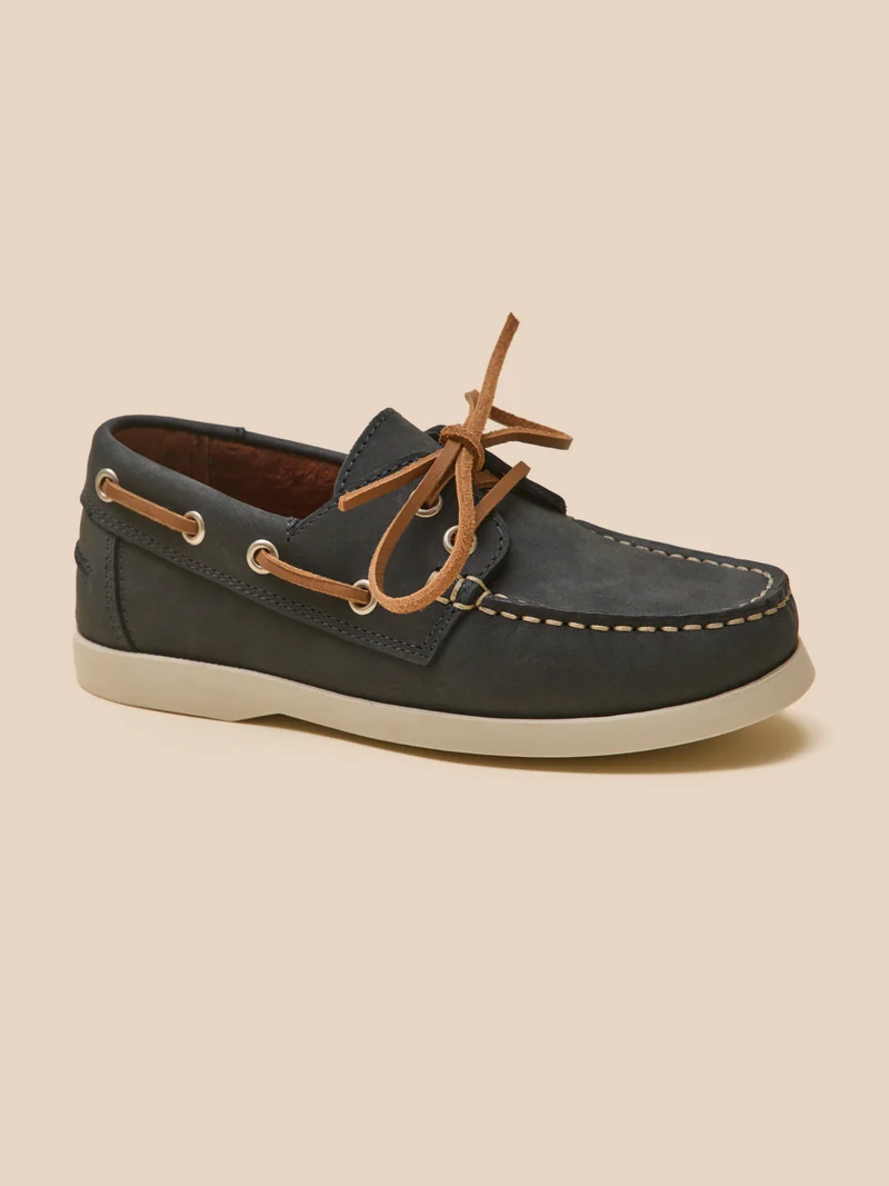 Chaussures bateau en cuir Garçon