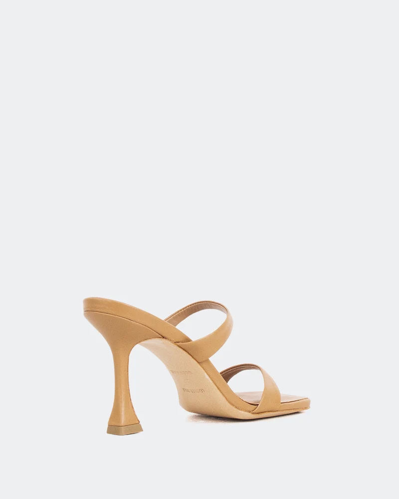 Pyramid Camel Leather