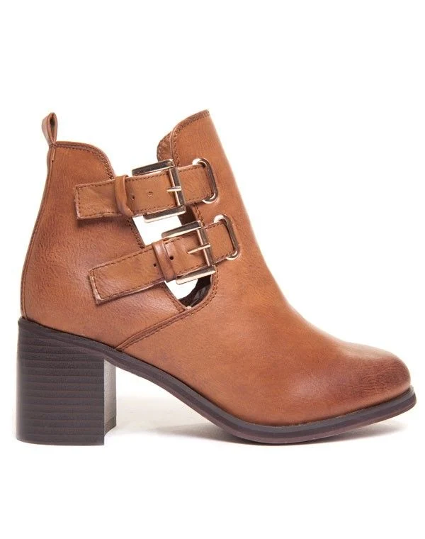 Bottine camel à boucle dorée Bellucci