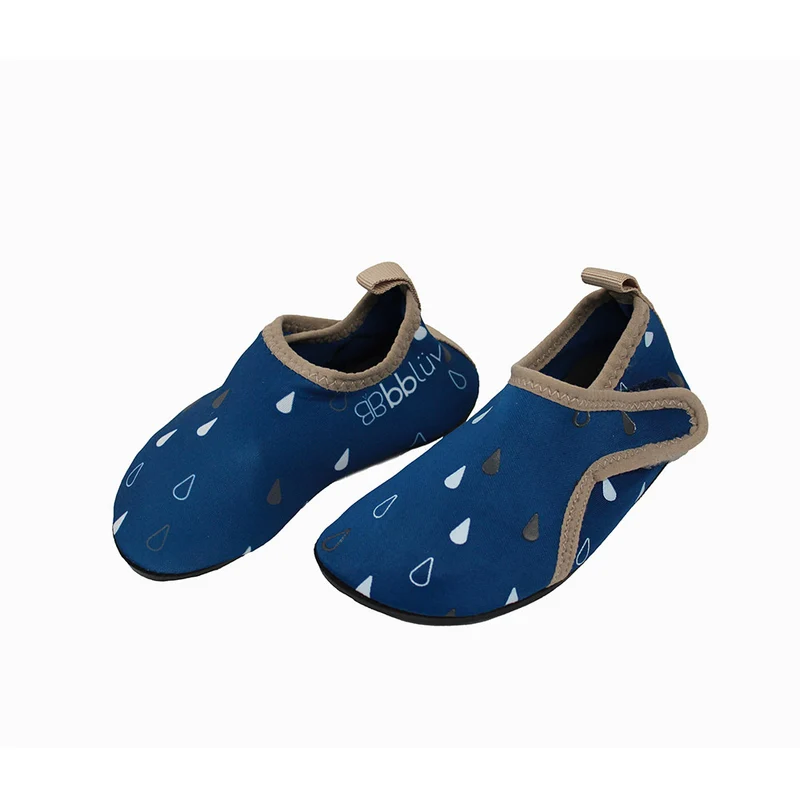 Shoöz: Neoprene Water Shoes with Velcro fastening
