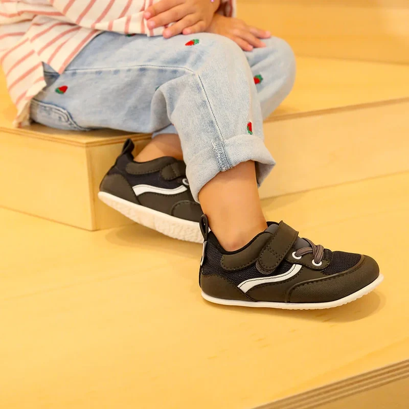 Zapato Feroz Féroces Biar Gris