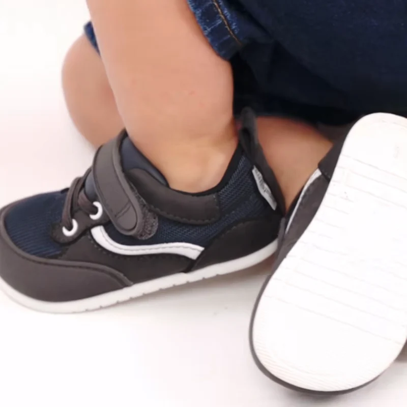 Zapato Feroz Féroces Biar Gris