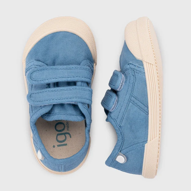 Igor Lona V. Jeans