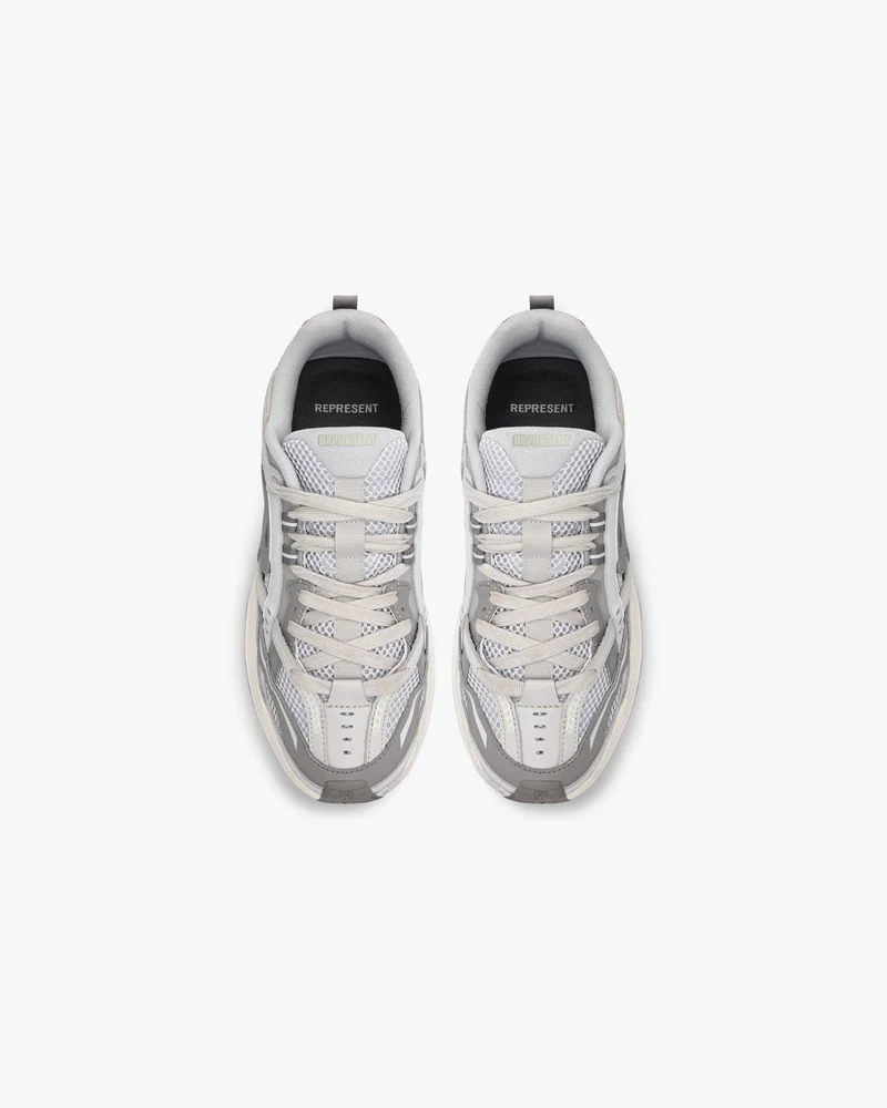 Storm Runner - Ultimate Grey