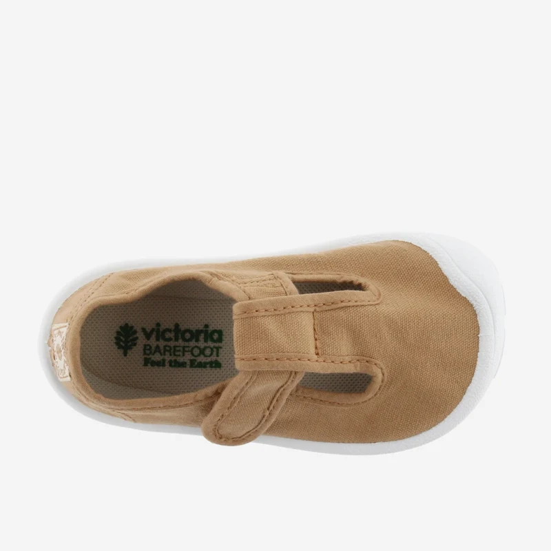 Victoria Barefoot Bosco Sandalia Lona Caramelo