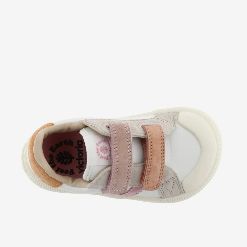 Victoria Barefoot Oliver Rosa