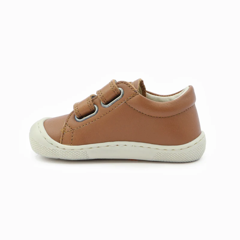 Naturino Barefoot Orec Low Velcros Bone Cognac