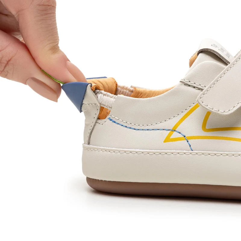 Tip Toey Joey Primeiros Outline Tapioca Ivory Suede Blue Tang