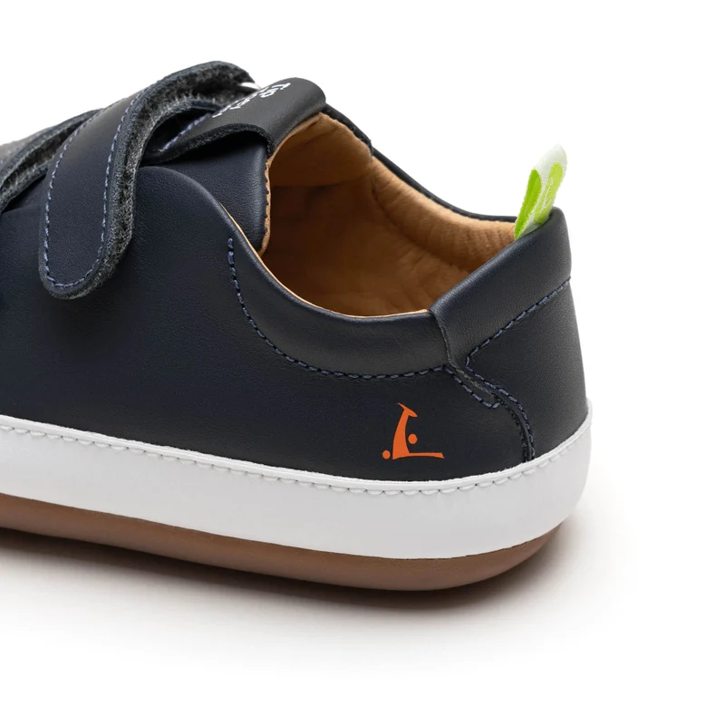 Tip Toey Joey Primeiros Bossy Navy White