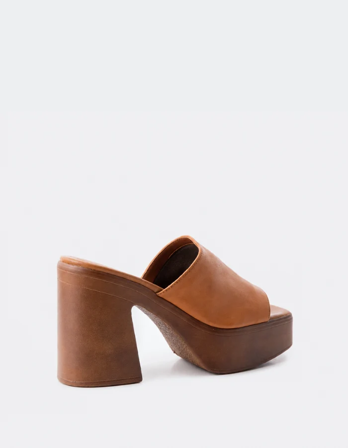 Bassano Tan Leather