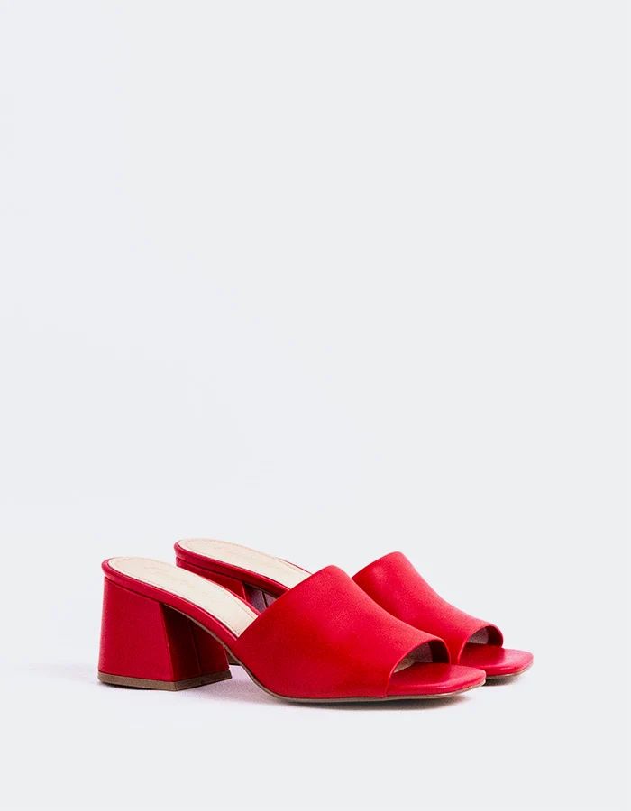 Clarabelle Red Leather