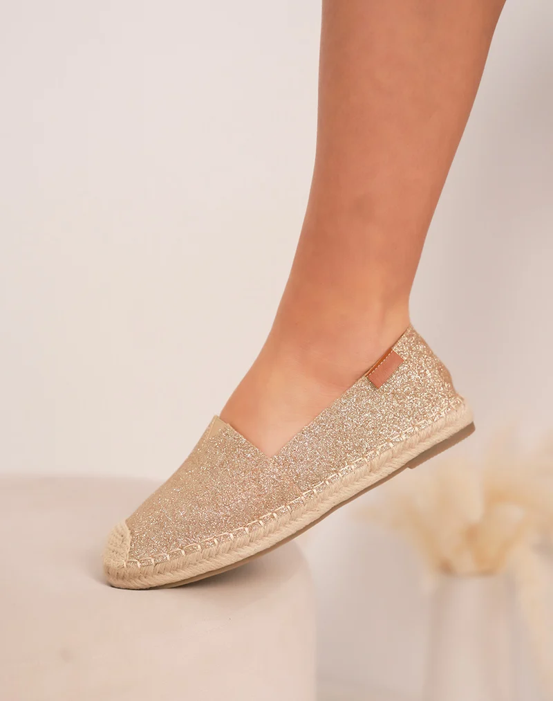 Espadrilles femme dorées pailletées élégantes avec bout tissé et semelle plateforme