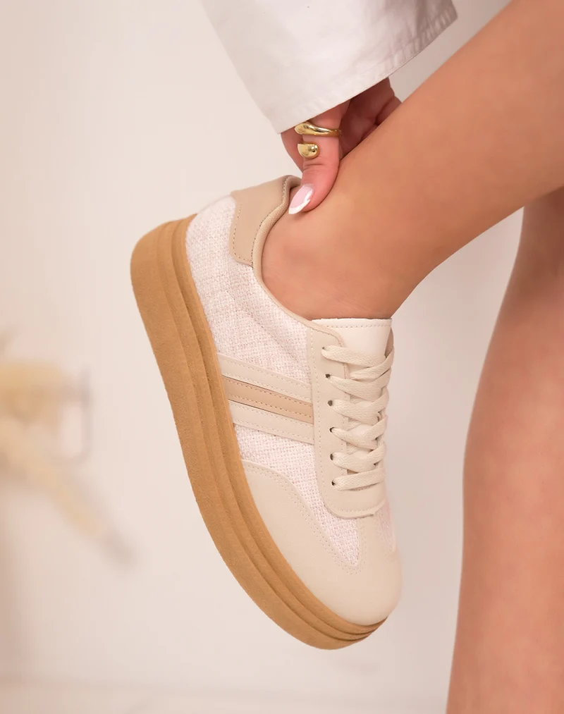 Baskets femme beiges à triple semelle camel avec détails en jute écru