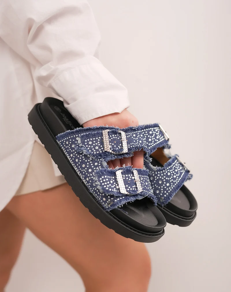 Mules femme en jean bleu foncé tendance avec strass et effet déchiré
