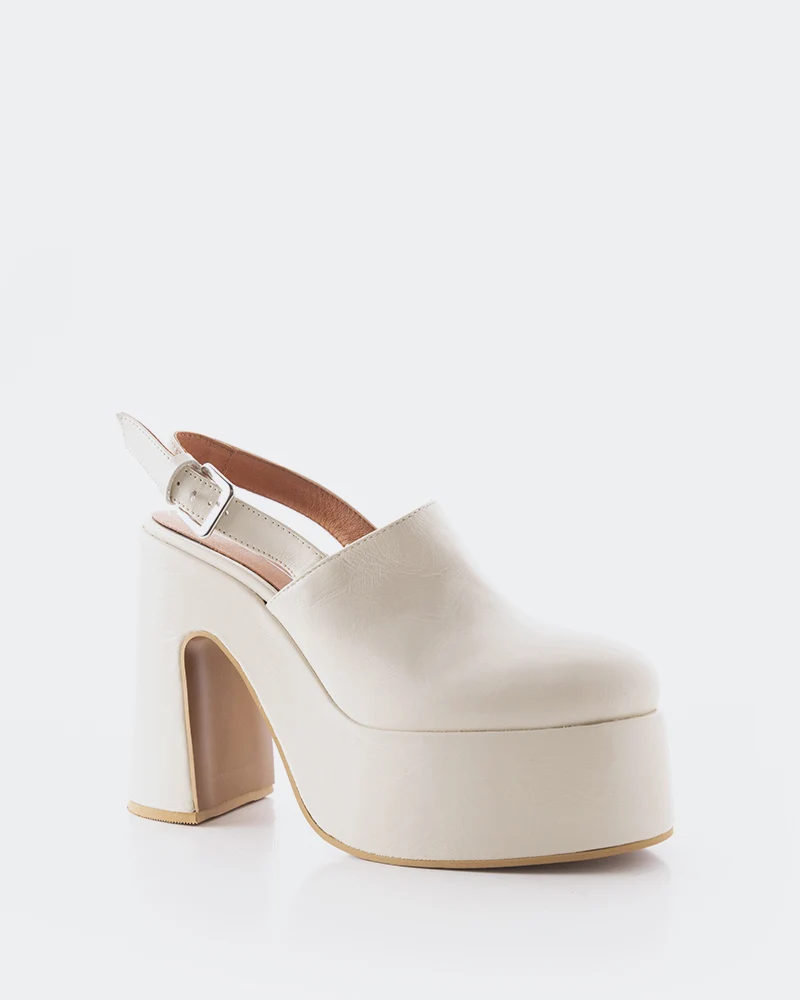 Machai Off White Leather