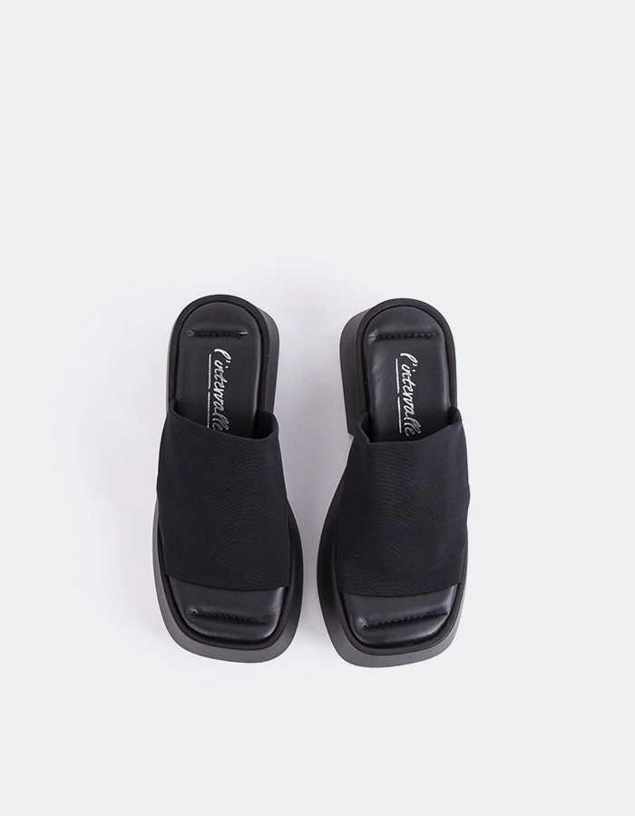 Douce Black Lycra