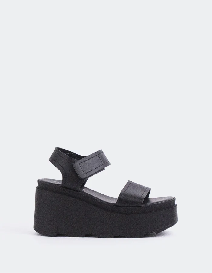 Ideal Black Leather